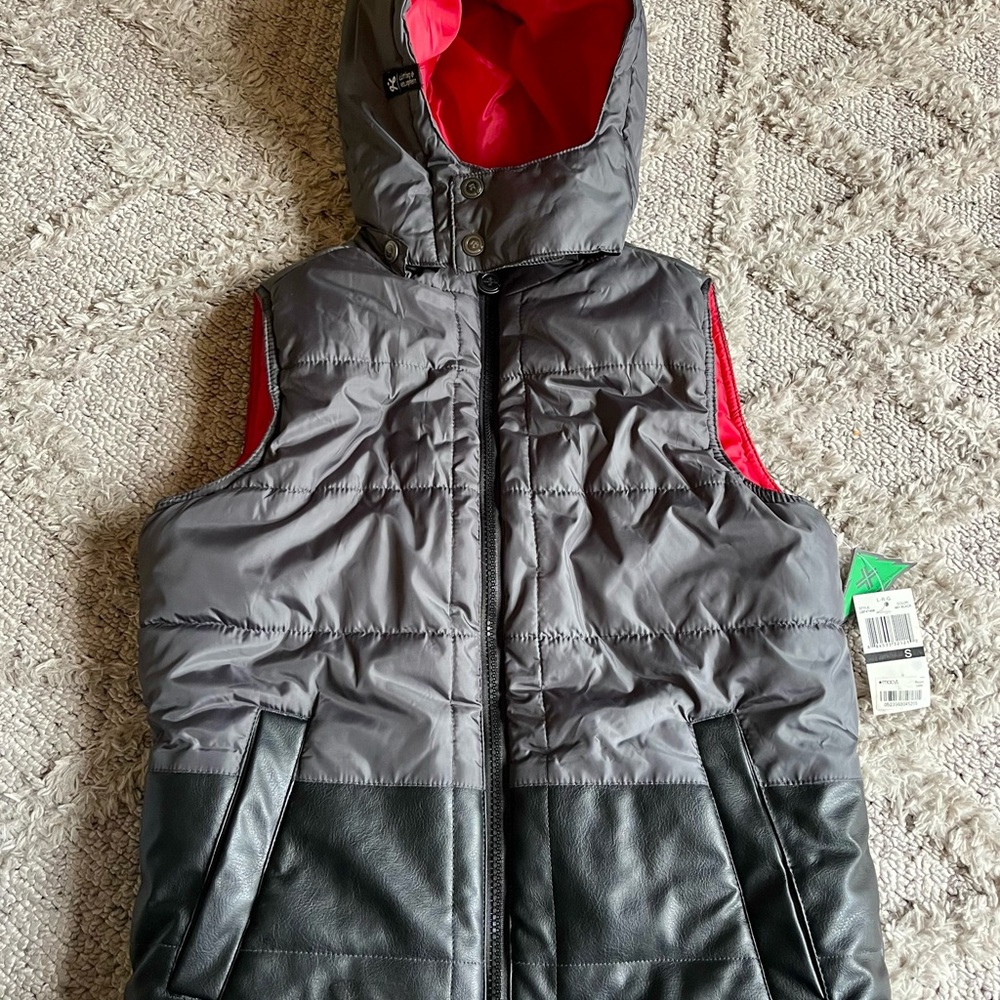 LRG Black and Gray Vest with Red Interior Mens small